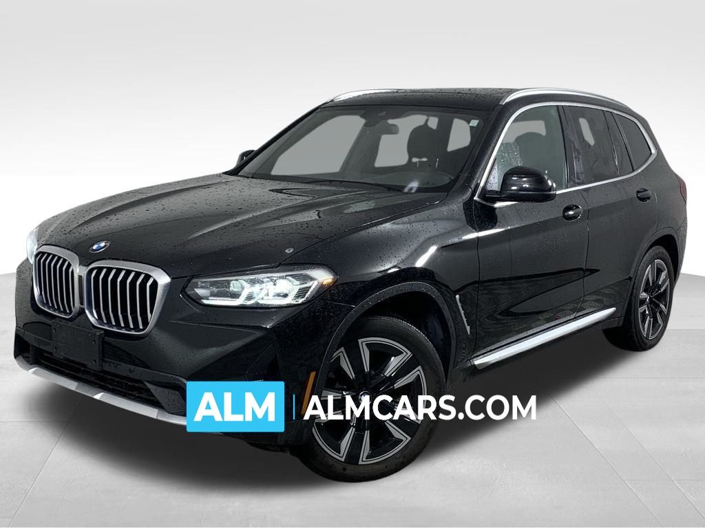 2022 BMW X3 30i's photo