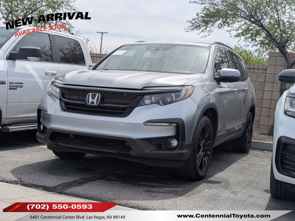 Silver 2022 Honda Pilot SE AWD SUV / Crossover All-Wheel Drive 9-Speed Automatic