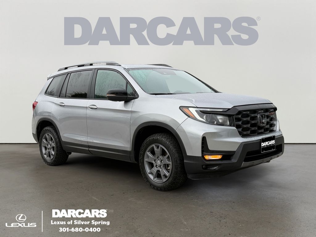 Lunar Silver Metallic 2025 Honda Passport SUV / Crossover All-Wheel Drive 9-Speed Automatic