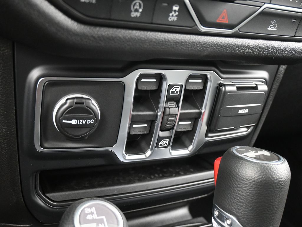 New 2026 Anvil Clear Coat Jeep Sport image 19