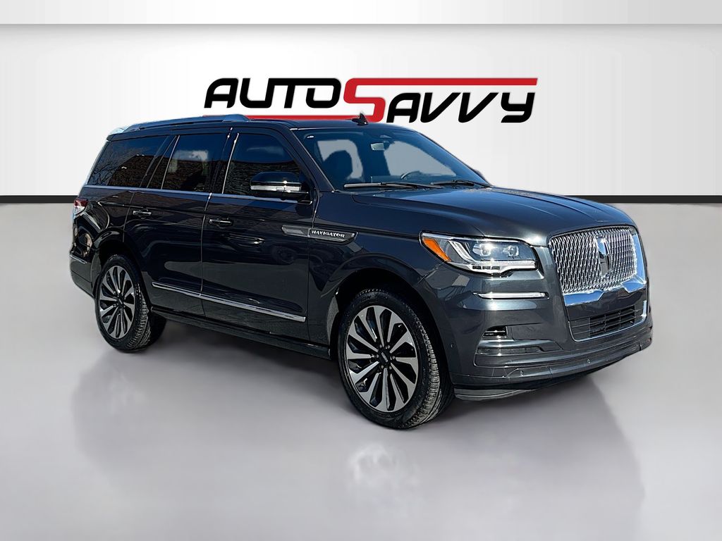 2024 Lincoln Navigator Reserve 4WD's photo