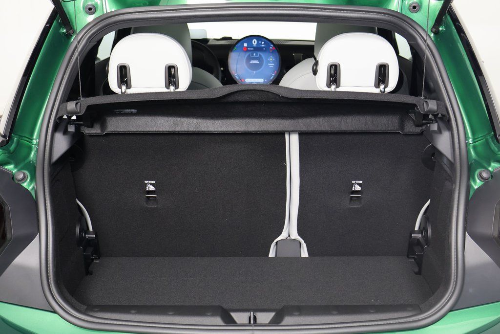 Thumbnail: 2026 MINI Cooper - 8