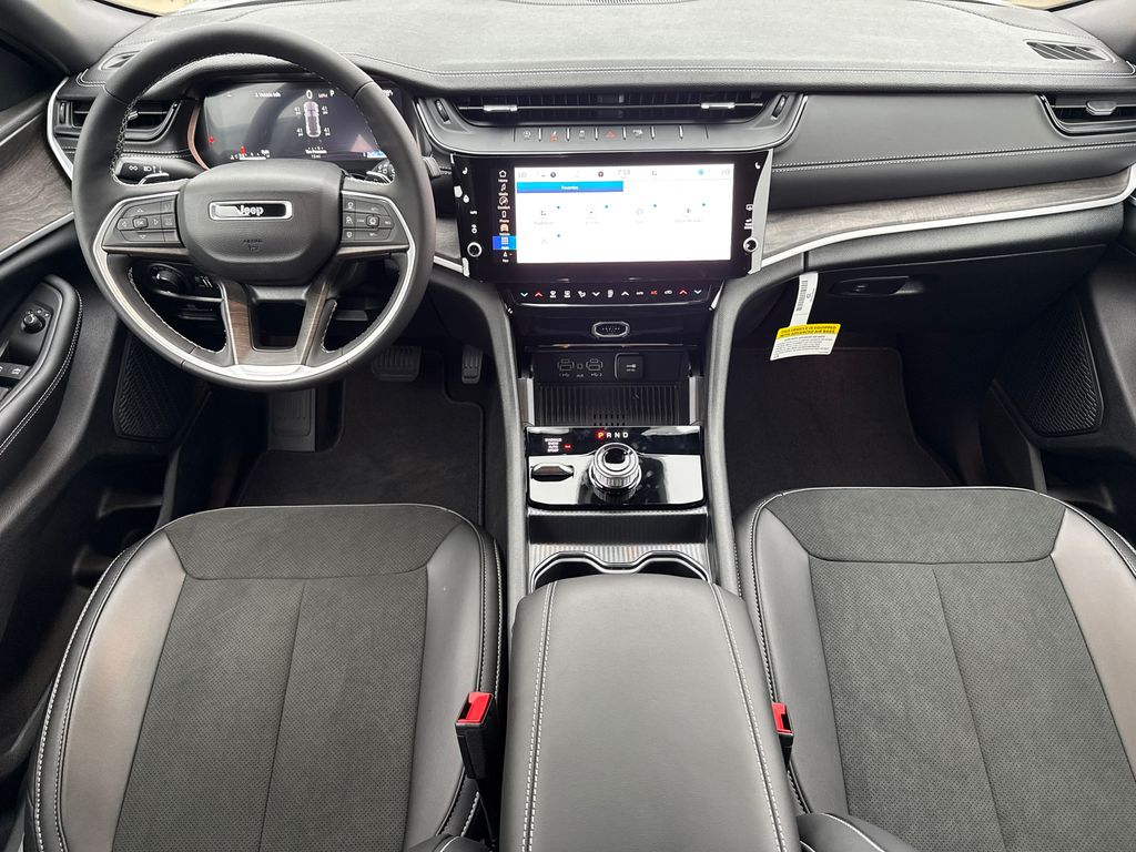 New 2026 Jeep Grand Cherokee SUV