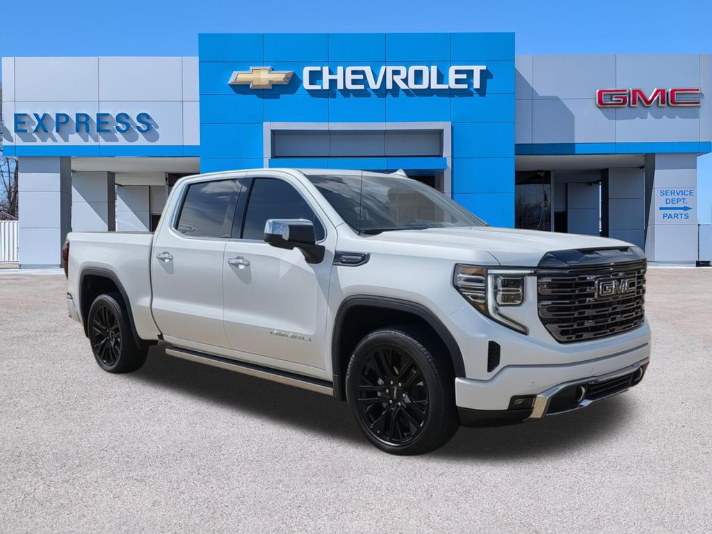 White Frost Tricoat 2024 GMC Sierra 1500 Pickup Truck Four-Wheel Drive Automatic
