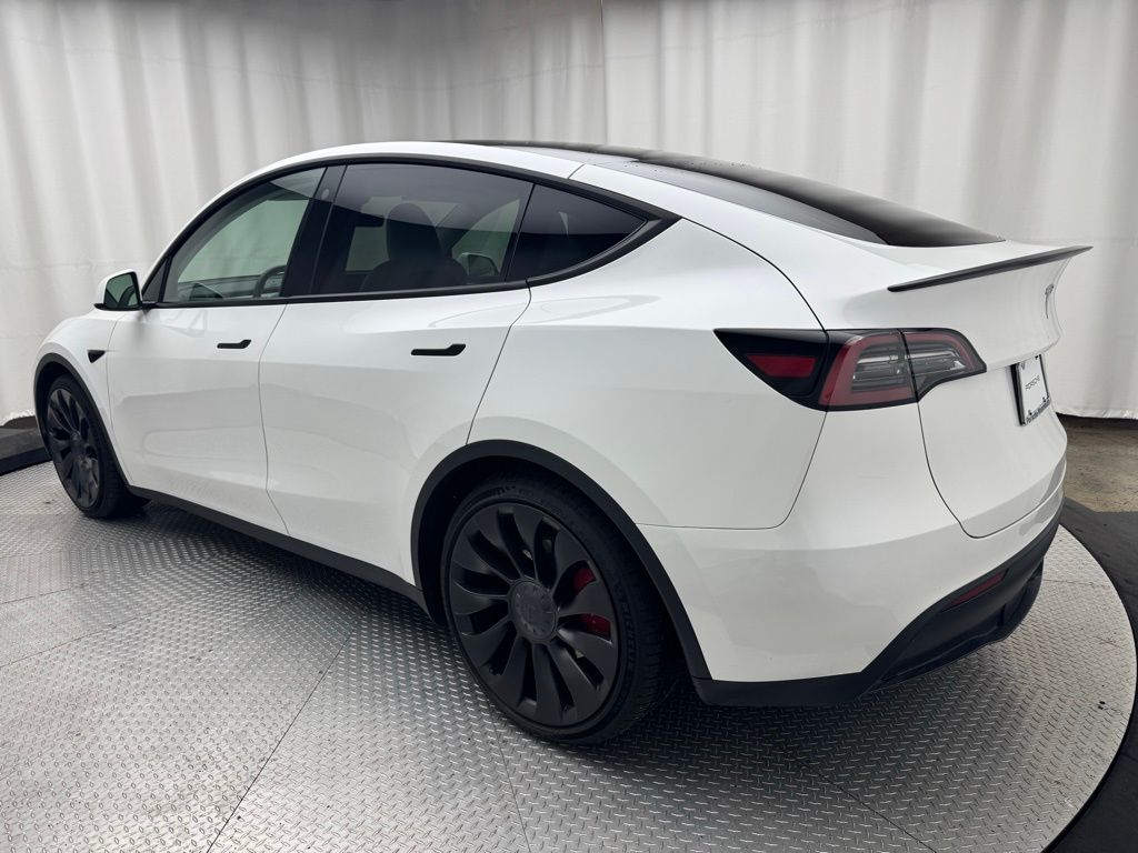 Thumbnail: 2023 Tesla Model Y - 3