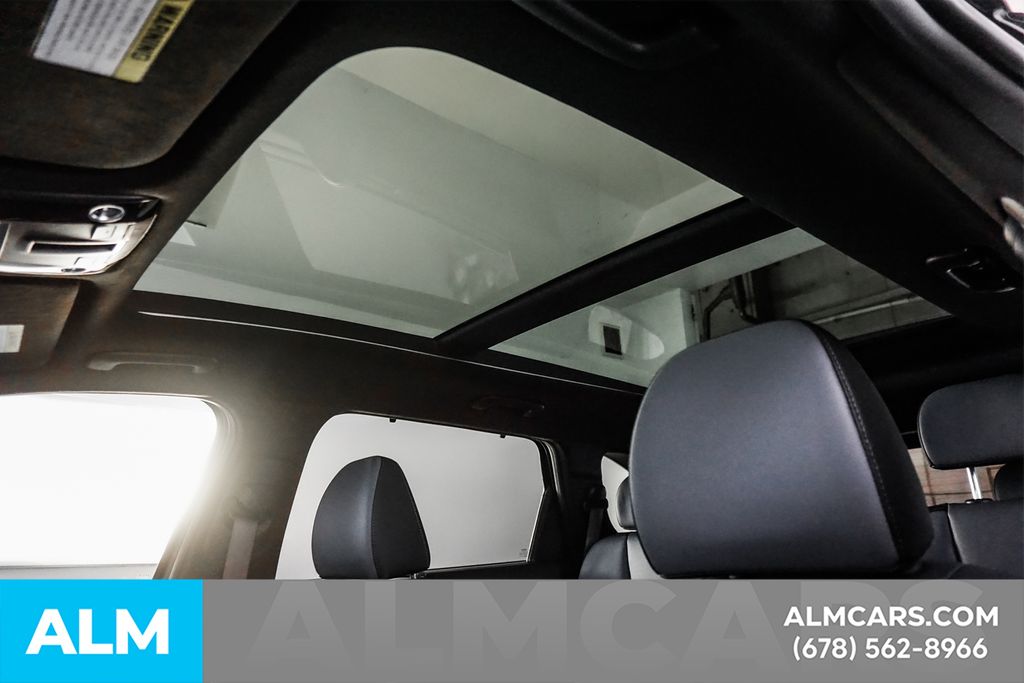 Used 2025 Black Kia SX Prestige image 36