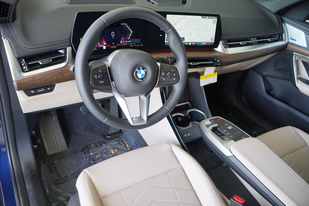 Thumbnail: 2025 BMW X1 - 13