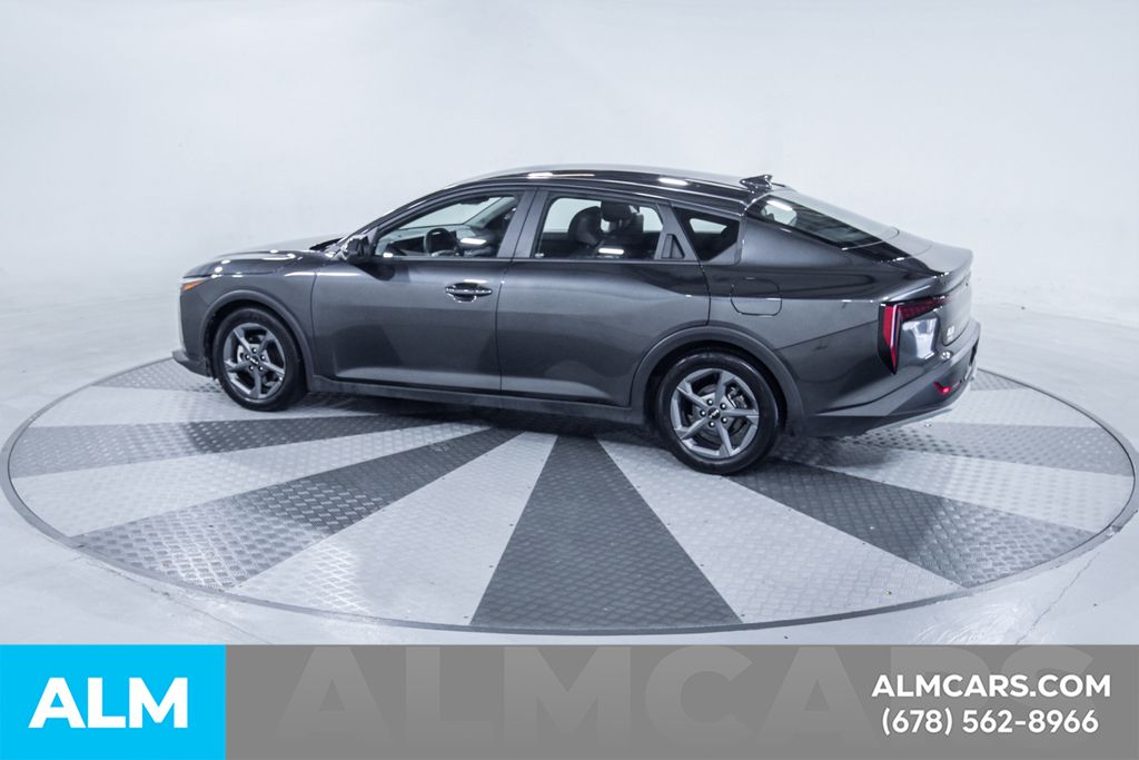 Used 2025 Gray Kia LXS image 5