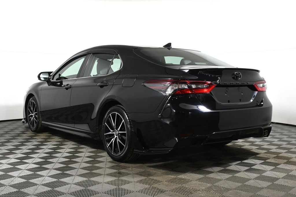 Thumbnail: 2021 Toyota Camry - 6