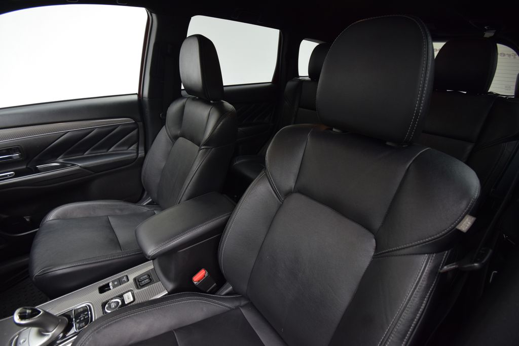 used 2020 Mitsubishi Outlander PHEV car, priced at $20,500