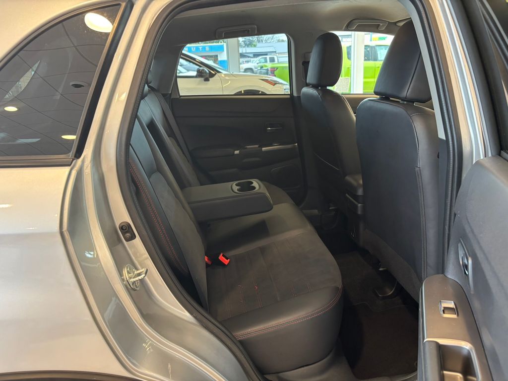 2024 Mitsubishi Outlander Sport 2.0 SE