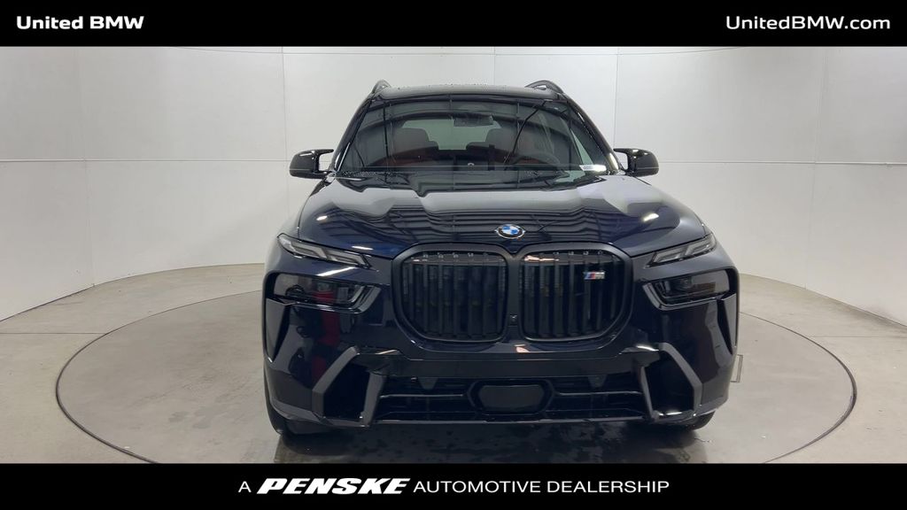 2026 BMW X7 M60i 3