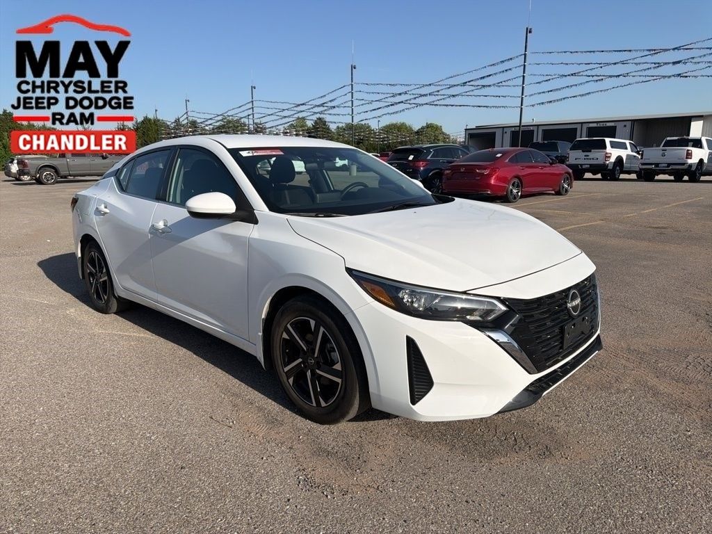 White (Fresh Powder) 2025 Nissan Sentra SV FWD Sedan Front-Wheel Drive Continuously Variable Transmission
