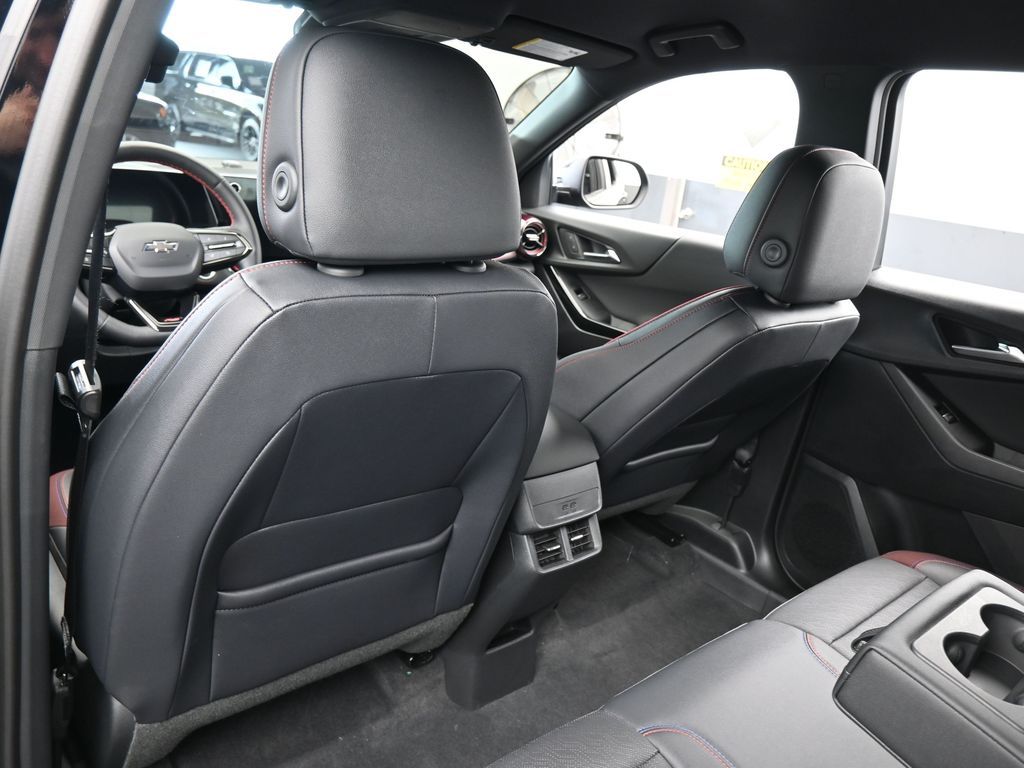 New 2026 Mosaic Black Metallic Chevrolet RS image 36