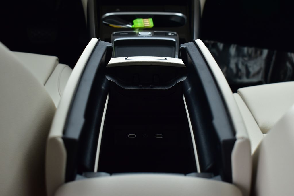 Thumbnail: 2025 Mercedes-Benz GLA - 22