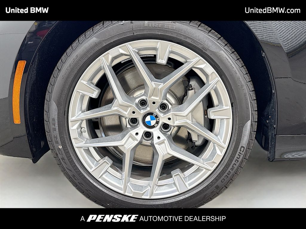 Thumbnail: 2026 BMW 3 Series - 2