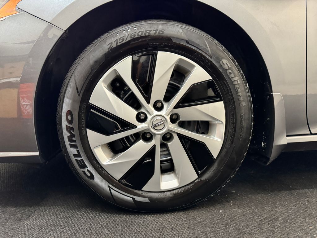 2024 Nissan Altima 2.5 S
