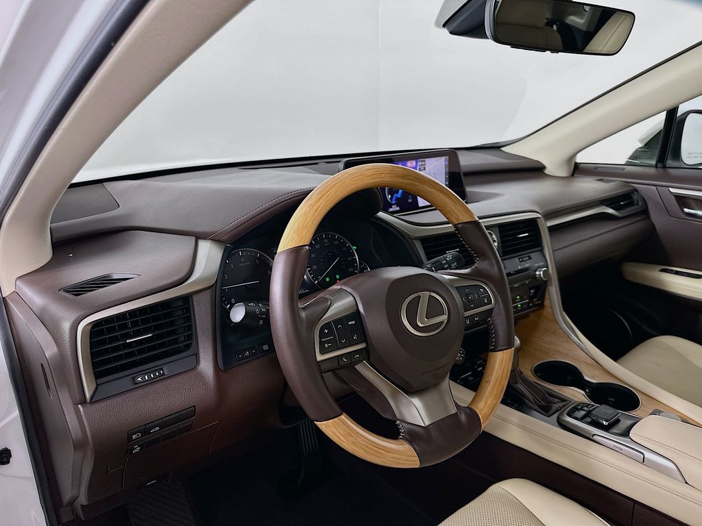 Thumbnail: 2018 Lexus RX - 9