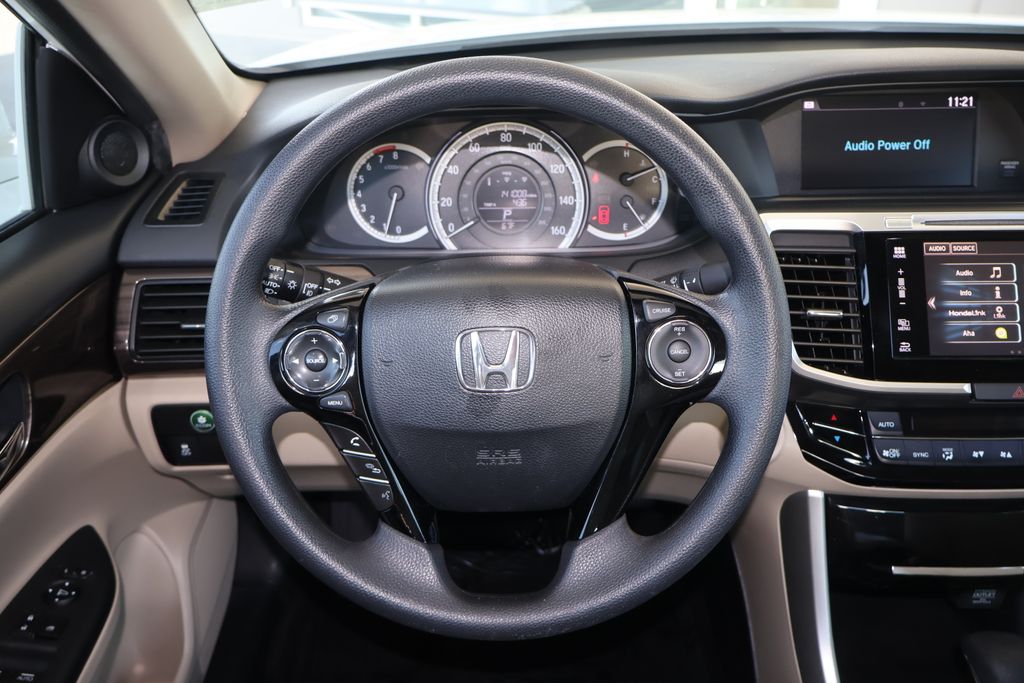 2017 Honda Accord EX 11