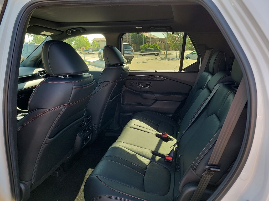 2026 Honda Passport TrailSport Elite White at Brown Honda
