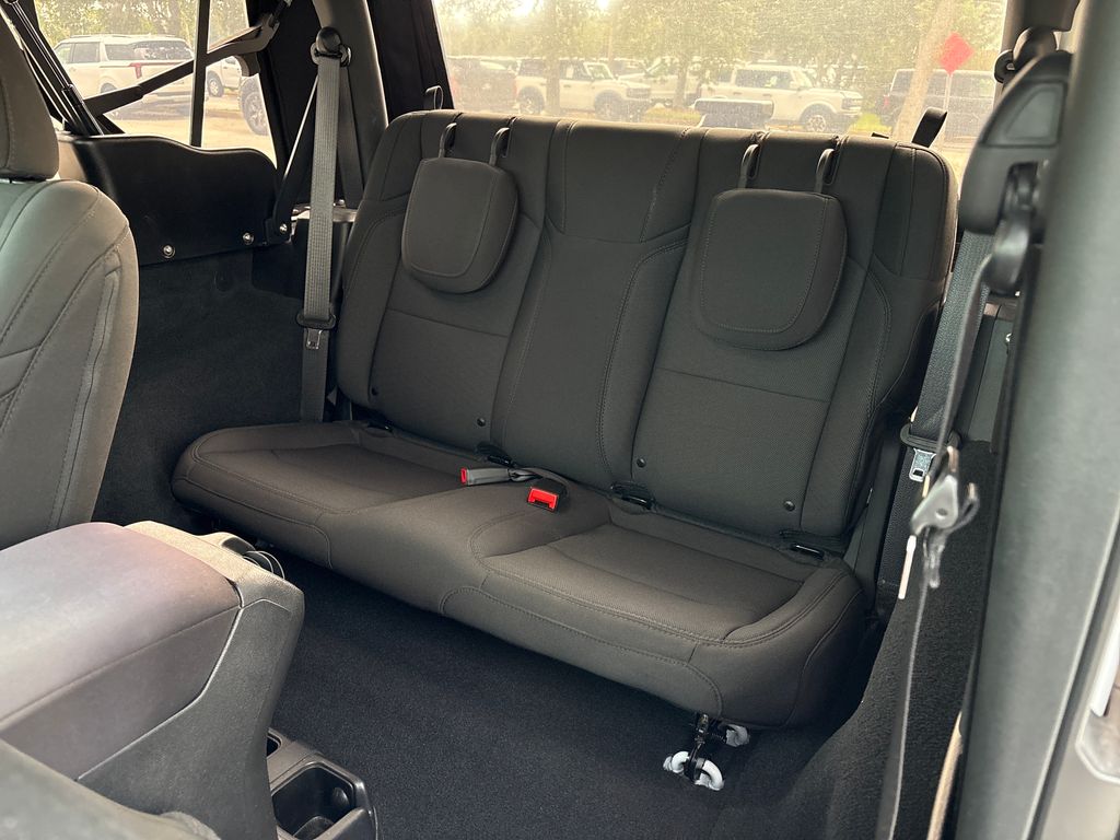 Used 2022 White Jeep Willys image 30