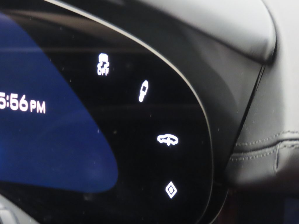 Thumbnail: 2023 Porsche Taycan - 24