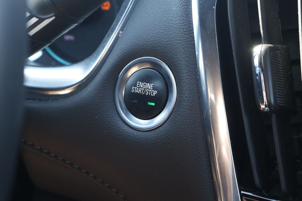 Thumbnail: 2023 Chevrolet Traverse - 29