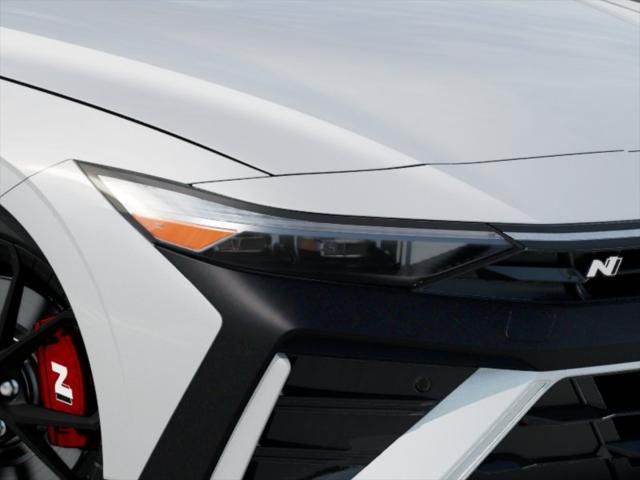 2025 Hyundai Elantra Base 9