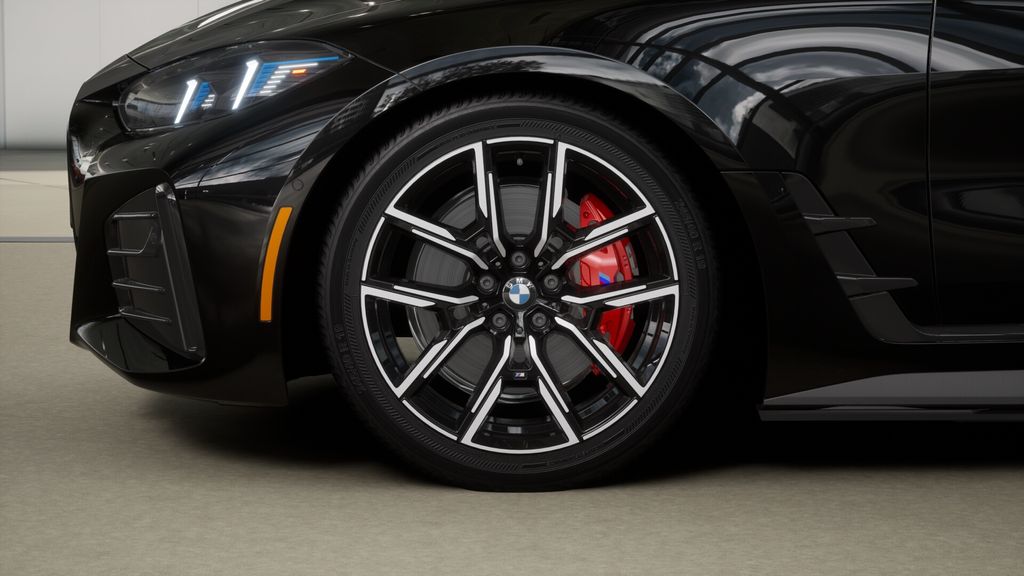 Thumbnail: 2025 BMW i4 - 7