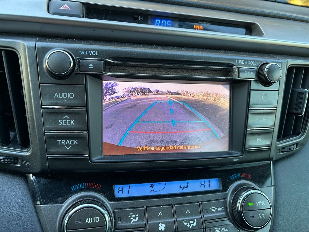 Thumbnail: 2013 Toyota RAV4 - 25