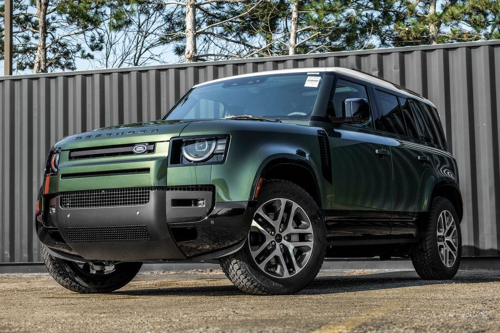 Woolstone Green Metallic 2026 Land Rover Defender 110 P400 X-Dynamic SE AWD SUV / Crossover All-Wheel Drive 8-Speed Automatic