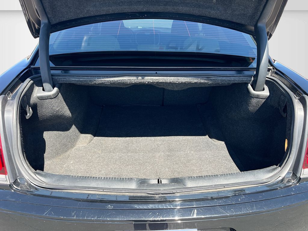 Used 2020 Black Chrysler Touring image 23