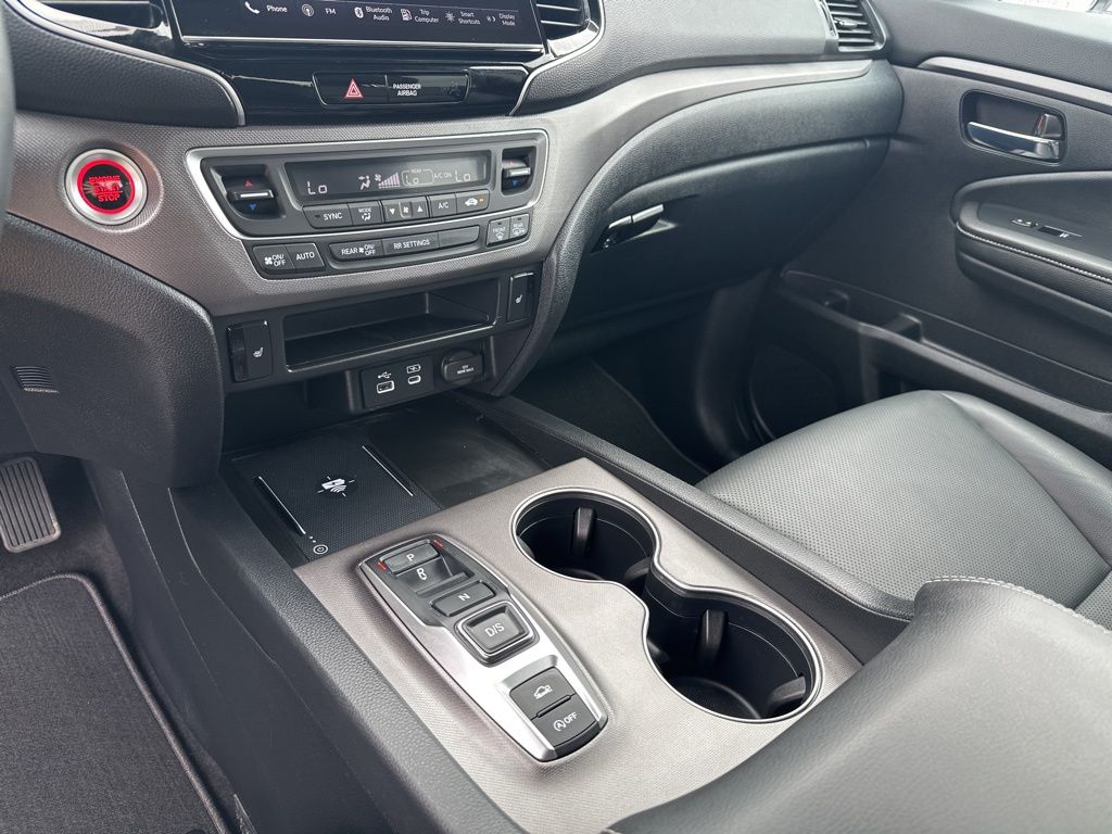 Used Car 2025 Honda Ridgeline  Rtl For Sale Under $40,000 In Austin, Texas