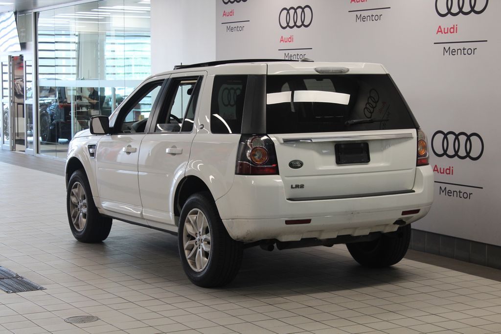 Thumbnail: 2014 Land Rover LR2 - 4