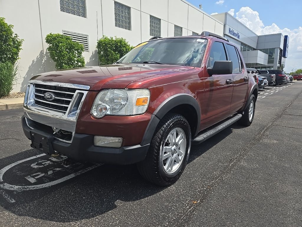 Thumbnail: 2009 Ford Explorer Sport Trac - 2