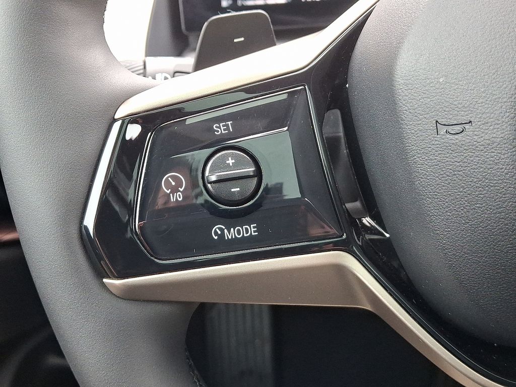 Thumbnail: 2025 BMW X3 - 22