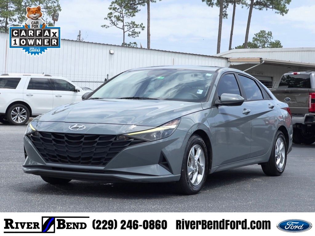 2021 Hyundai Elantra SE FWD