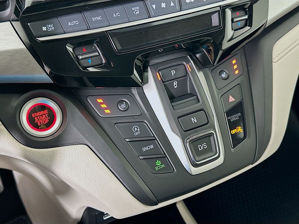 Thumbnail: 2026 Honda Odyssey - 14