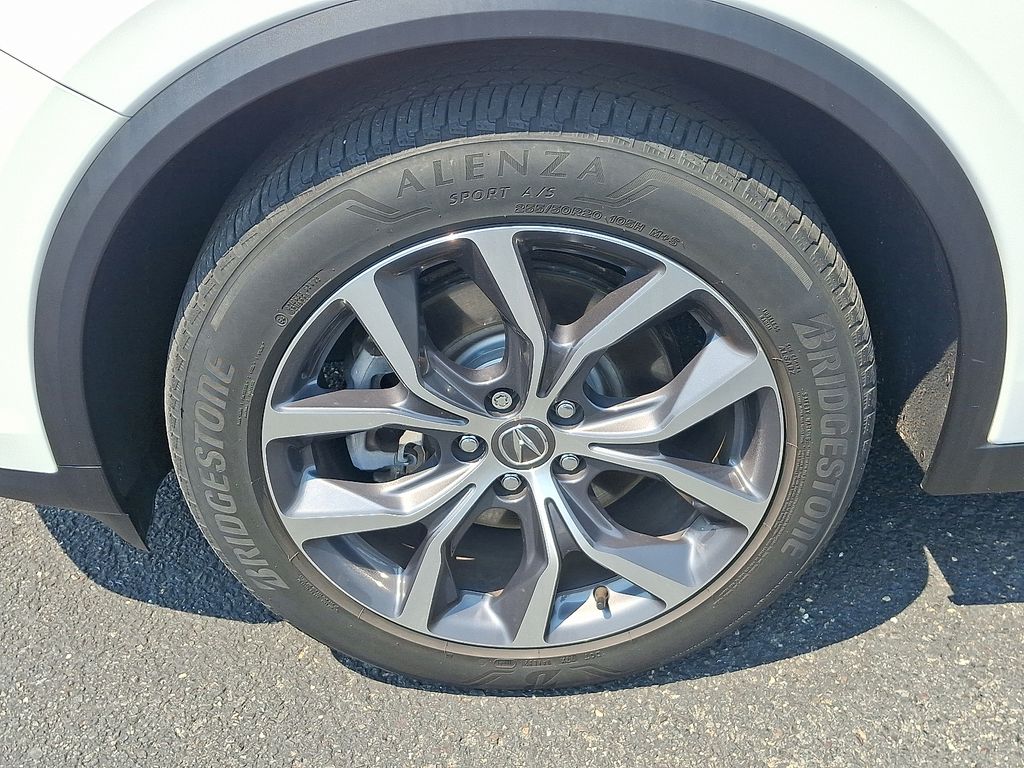 Thumbnail: 2023 Acura MDX - 8