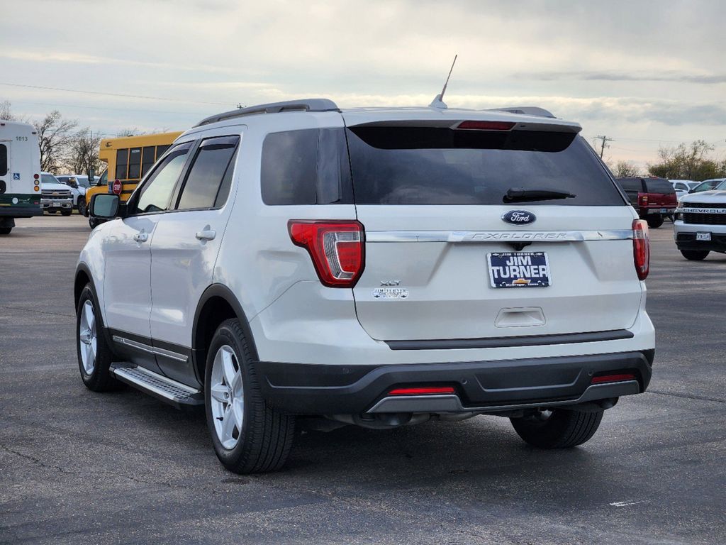 2019 Ford Explorer XLT 6