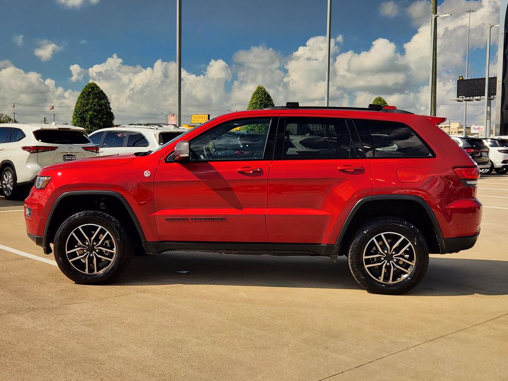 2019 Jeep Grand Cherokee Trailhawk Red at Autostrade