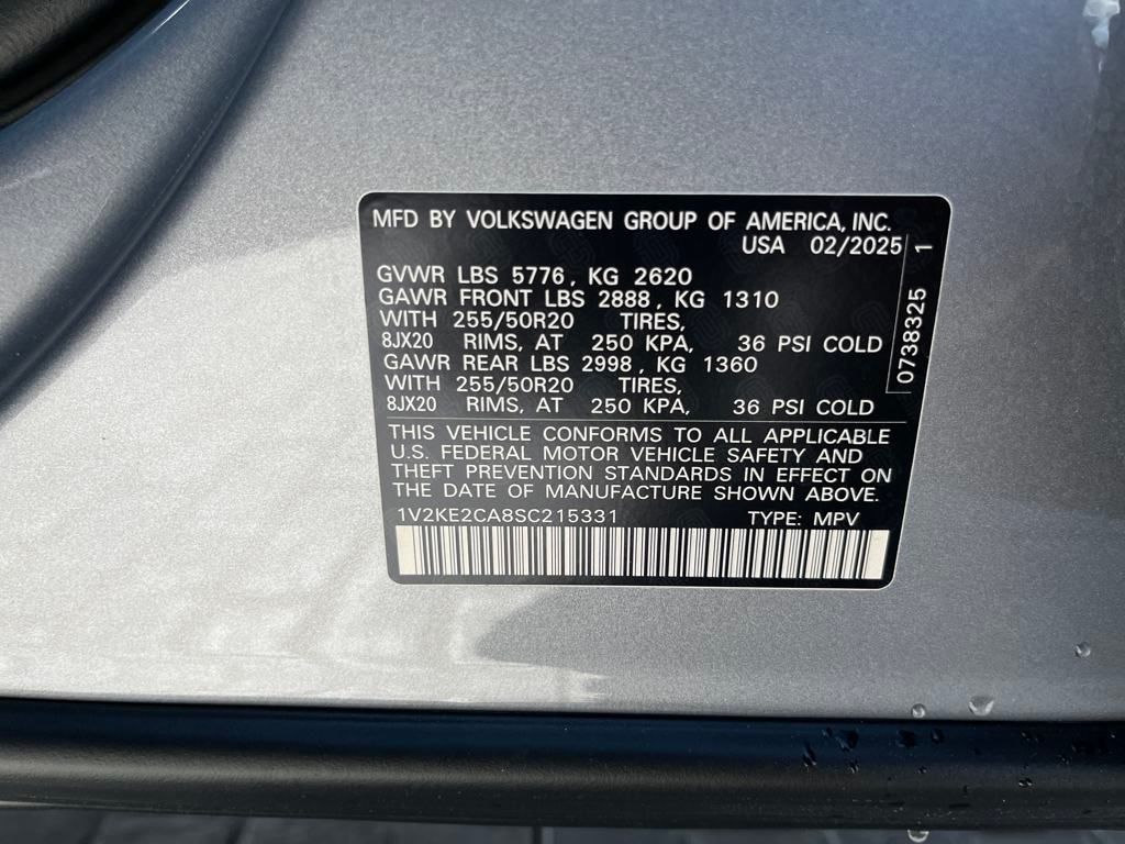 2025 Volkswagen Atlas Cross Sport 2.0T SE w/Technology photo