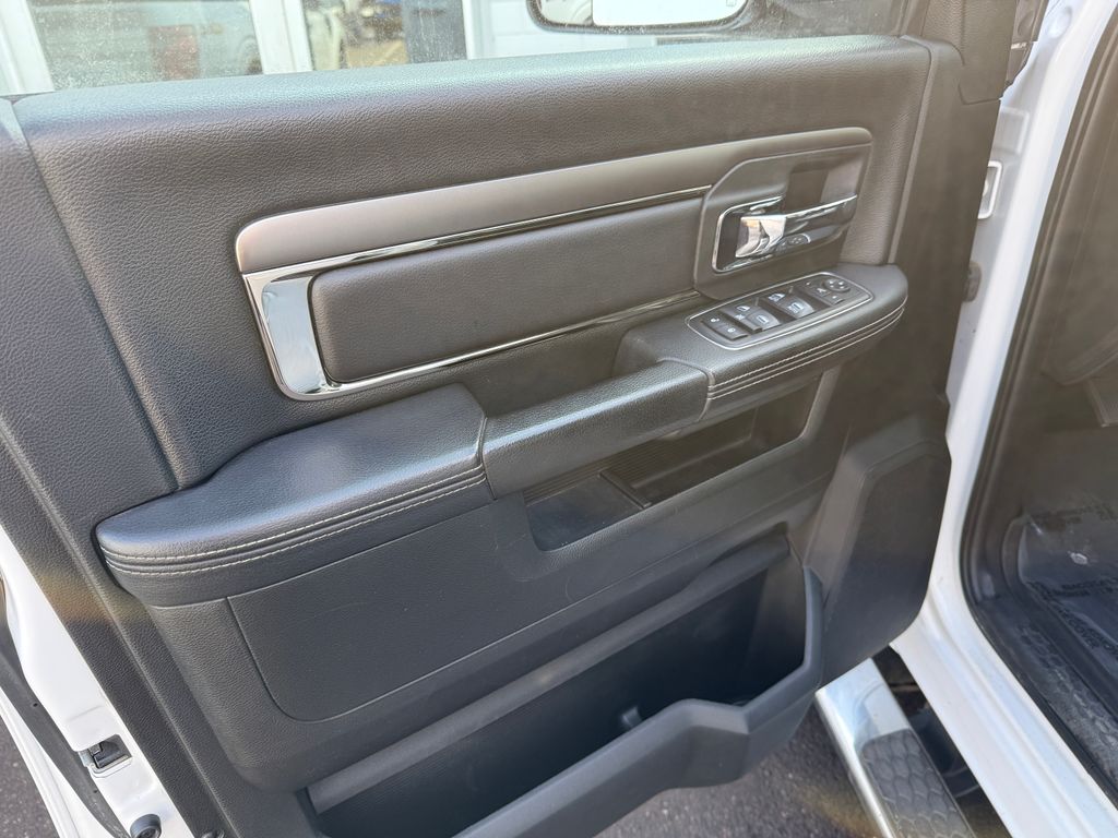 Used 2018 White Ram Laramie image 39