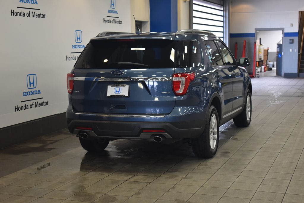 Thumbnail: 2018 Ford Explorer - 7