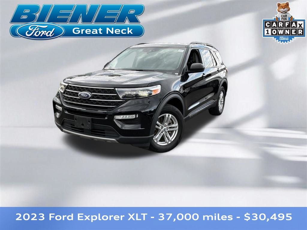 2023 Ford Explorer XLT AWD
