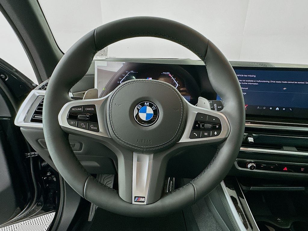Thumbnail: 2026 BMW X5 - 10