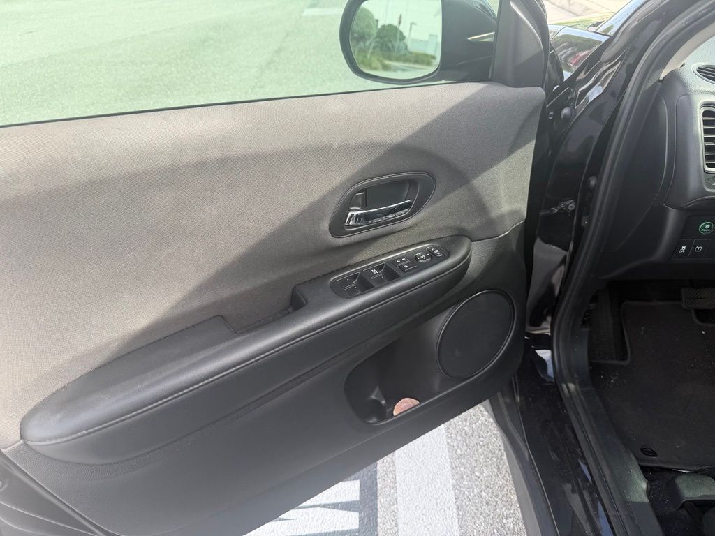 Certified Used 2019 Crystal Black Pearl Honda LX image 13