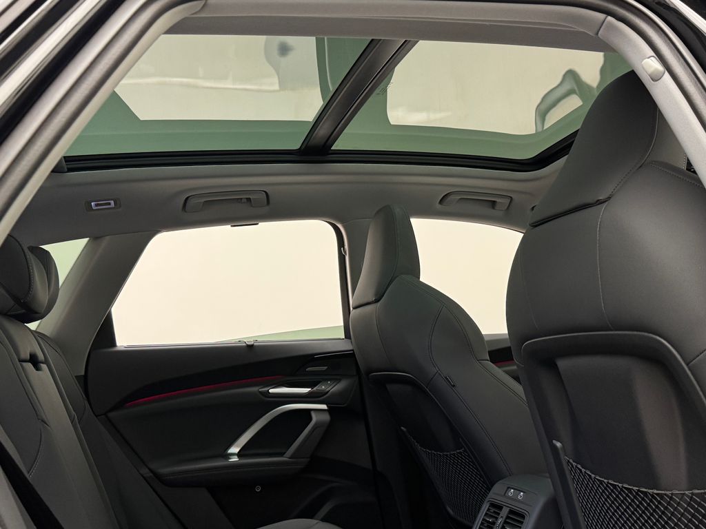 Thumbnail: 2025 Audi Q5 - 14