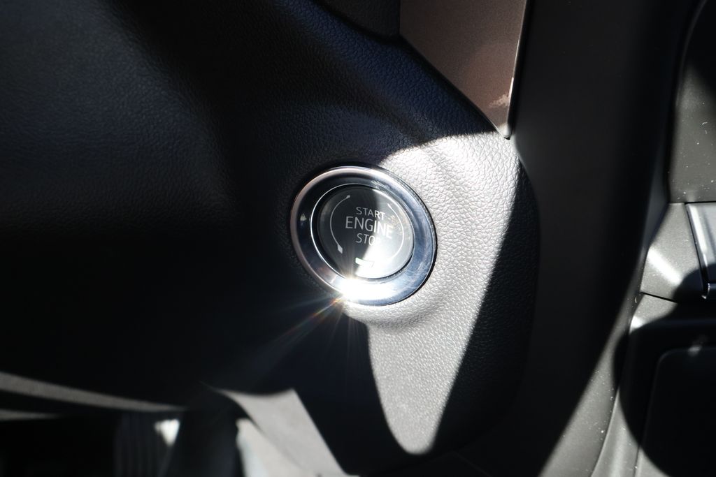 Thumbnail: 2026 Chevrolet Silverado 1500 - 28