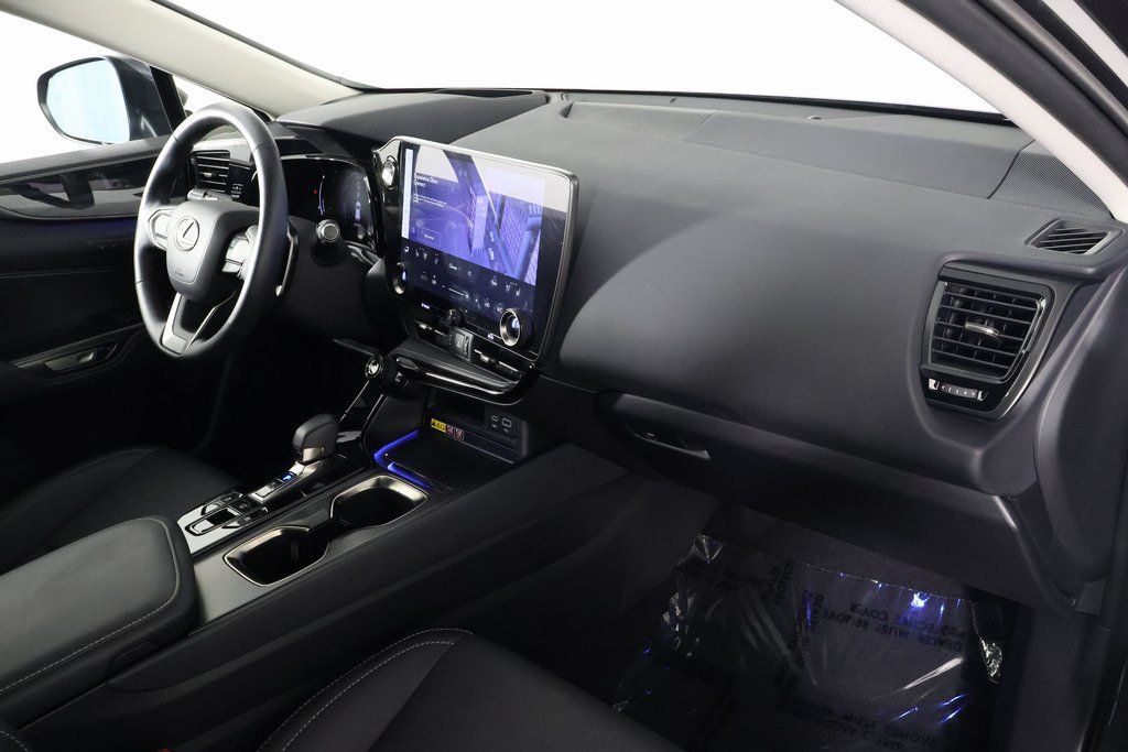 Thumbnail: 2025 Lexus NX - 9